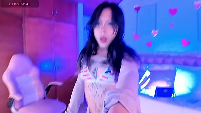 Snapshot of Kitty_Pam chatting on 03-12-26, 10:27 Kitty Pam online show from 03-12-26, 10:27