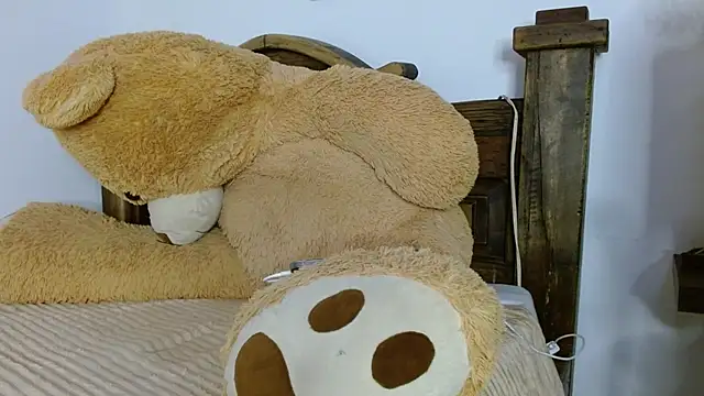 Snapshot of hares_mds chatting on 01-08-25, 04:11 hares mds online show from 01-08-25, 04:11