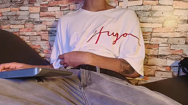 Snapshot of hares_mds chatting on 11-15-25, 01:51 hares mds online show from 11-15-25, 01:51