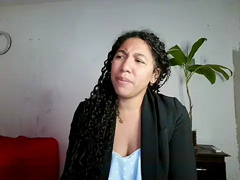 bellacrespalatina online show from 07-28-26, 06:20