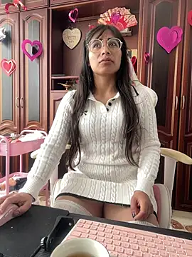 Jade Zephyra online show from 03-10-26, 07:52