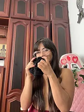 Jade Zephyra online show from 03-13-26, 09:43