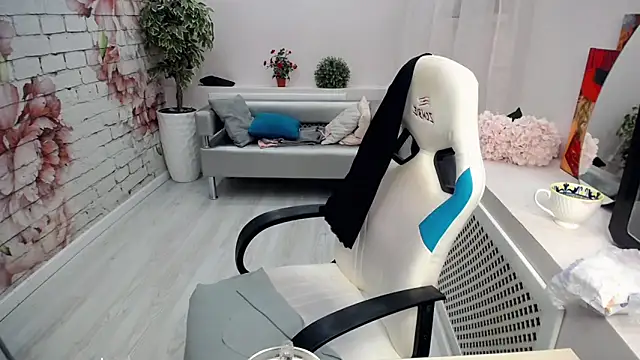 Cutie Asya online show from 12-04-25, 04:33