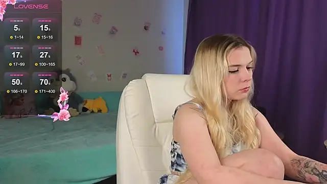 Snapshot of Kate_Legend chatting on 01-08-26, 04:26 Kate Legend online show from 01-08-26, 04:26