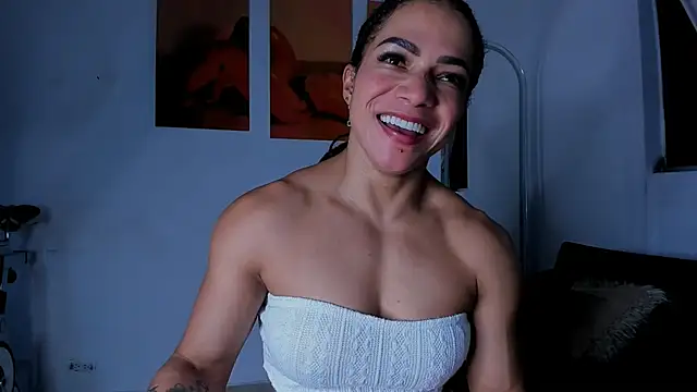 Snapshot of alexafit chatting on 11-10-25, 07:57 alexafit online show from 11-10-25, 07:57