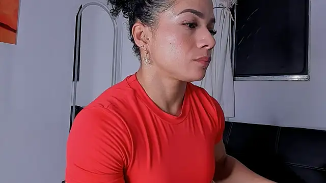 Snapshot of alexafit chatting on 02-12-26, 09:54 alexafit online show from 02-12-26, 09:54