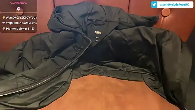 Snapshot of MelodyRoseUk chatting on 12-18-25, 11:38 MelodyRoseUk online show from 12-18-25, 11:38