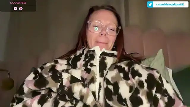 Snapshot of MelodyRoseUk chatting on 01-07-26, 10:34 MelodyRoseUk online show from 01-07-26, 10:34