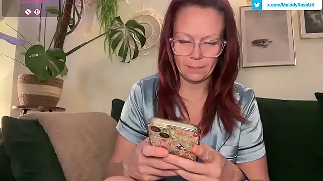 Snapshot of MelodyRoseUk chatting on 02-11-26, 09:36 MelodyRoseUk online show from 02-11-26, 09:36