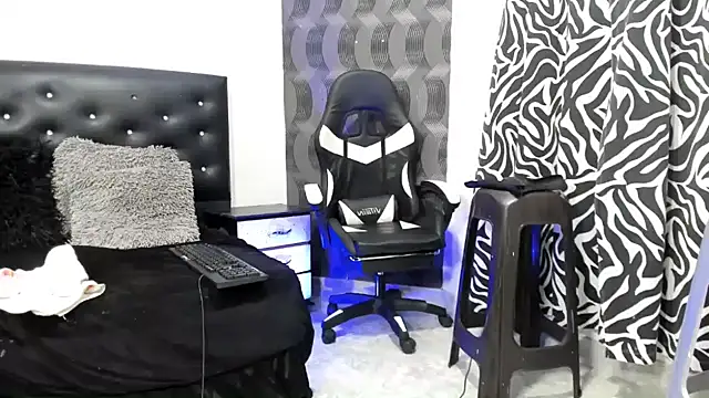 JuanDiegoKing online show from 02-14-25, 10:47