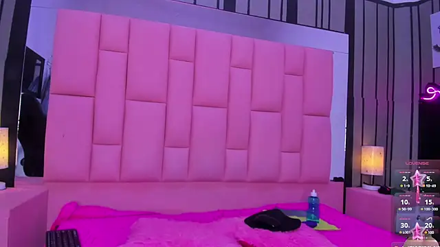 Snapshot of Brithanyslim chatting on 12-21-24, 11:02 Brithanyslim online show from 12-21-24, 11:02