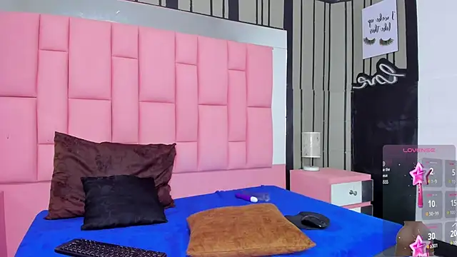 Snapshot of Brithanyslim chatting on 01-10-25, 07:32 Brithanyslim online show from 01-10-25, 07:32