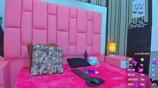 Snapshot of Brithanyslim chatting on 01-30-25, 07:37 Brithanyslim online show from 01-30-25, 07:37