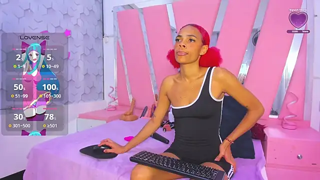 Snapshot of Brithanyslim chatting on 09-10-25, 07:47 Brithanyslim online show from 09-10-25, 07:47