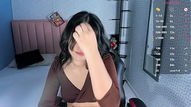 Snapshot of DENISERICHARD2 chatting on 10-07-25, 12:24 DENISERICHARD2 online show from 10-07-25, 12:24