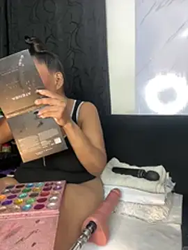 Snapshot of chiquimaturesexy chatting on 03-06-26, 10:39 chiquimaturesexy online show from 03-06-26, 10:39