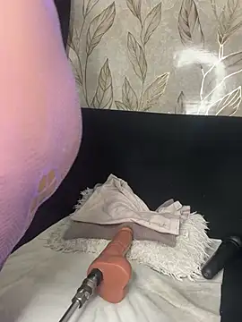 chiquimaturesexy online show from 05-13-26, 12:08