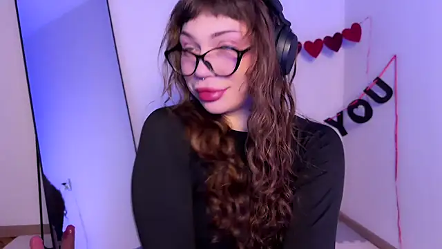 PaulaPratt online show from 02-07-25, 02:50