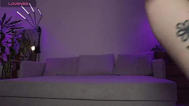 Snapshot of PaulaPratt chatting on 01-13-26, 05:46 PaulaPratt online show from 01-13-26, 05:46