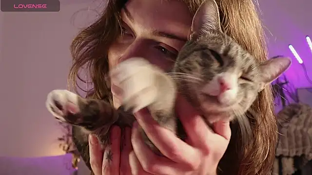 Snapshot of PaulaPratt chatting on 03-08-26, 05:22 PaulaPratt online show from 03-08-26, 05:22