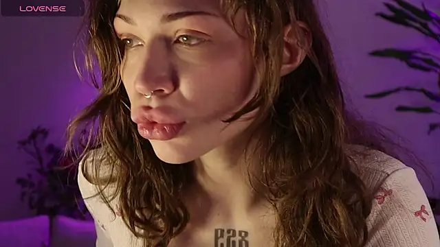 Snapshot of PaulaPratt chatting on 03-10-26, 05:56 PaulaPratt online show from 03-10-26, 05:56