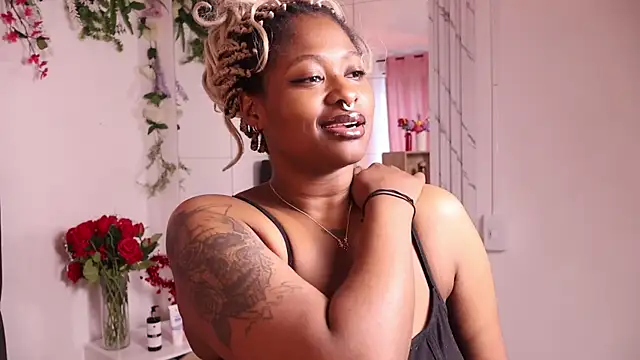 Snapshot of justnala_ chatting on 02-16-26, 01:51 justnala online show from 02-16-26, 01:51