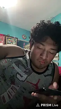 Snapshot of YoElMasHot chatting on 02-02-26, 02:32 YoElMasHot online show from 02-02-26, 02:32