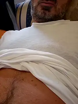 1talianBeutifulCock online show from 09-10-25, 11:43