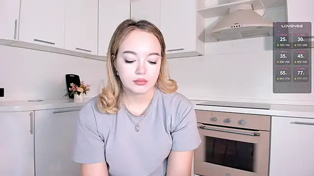 SheenaDollins online show from 12-04-24, 06:44