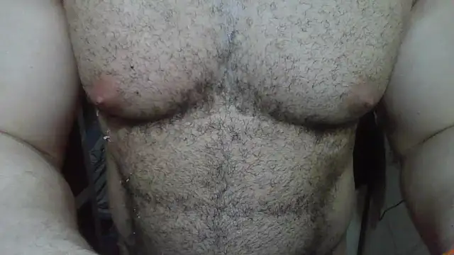 Snapshot of Cauan-t chatting on 12-18-24, 01:26 Cauan-t online show from 12-18-24, 01:26