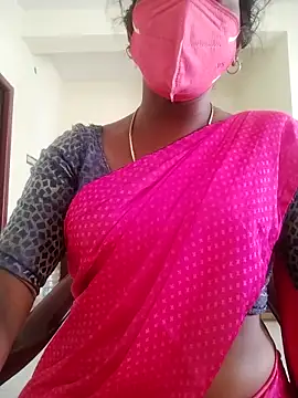 Snapshot of Preethytamilsexy chatting on 11-11-25, 07:52 Preethytamilsexy online show from 11-11-25, 07:52