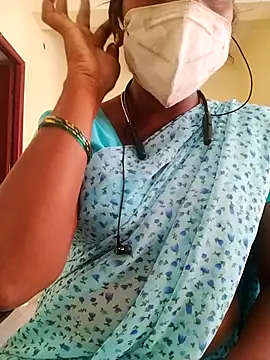 Snapshot of Preethytamilsexy chatting on 02-14-26, 11:07 Preethytamilsexy online show from 02-14-26, 11:07