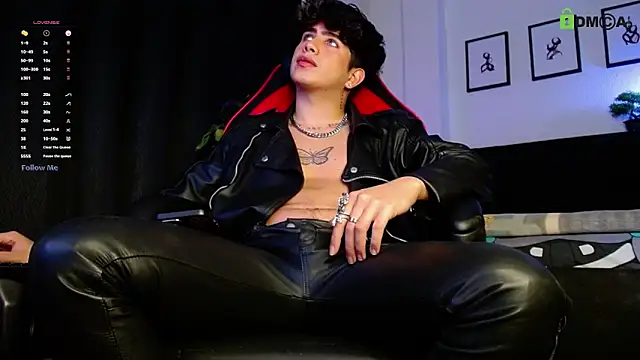 Snapshot of LyleBennett_ chatting on 02-21-26, 10:00 LyleBennett online show from 02-21-26, 10:00