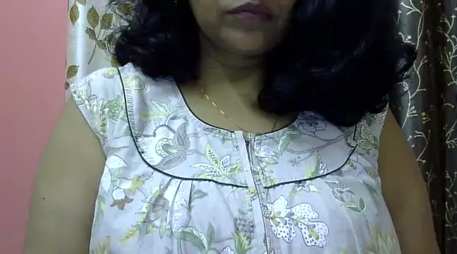 Riya riyaa online show from 01-02-25, 04:24