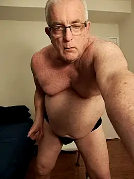 Snapshot of Shoreguy69 chatting on 01-14-26, 04:51 Shoreguy69 online show from 01-14-26, 04:51