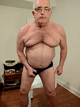 Snapshot of Shoreguy69 chatting on 03-18-26, 07:00 Shoreguy69 online show from 03-18-26, 07:00