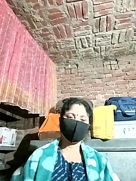 Snapshot of Suman007 chatting on 12-21-24, 03:42 Suman007 online show from 12-21-24, 03:42