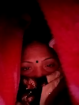 Snapshot of Suman007 chatting on 01-06-25, 04:02 Suman007 online show from 01-06-25, 04:02