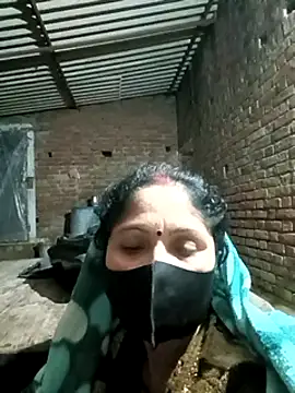 Snapshot of Suman007 chatting on 01-08-25, 04:44 Suman007 online show from 01-08-25, 04:44