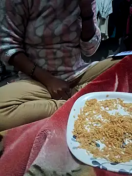 Snapshot of sxy_life chatting on 12-25-24, 03:18 sxy life online show from 12-25-24, 03:18