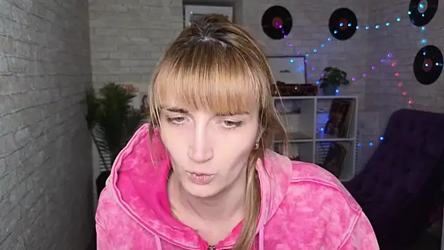 Nika Kitten online show from 03-17-25, 05:05