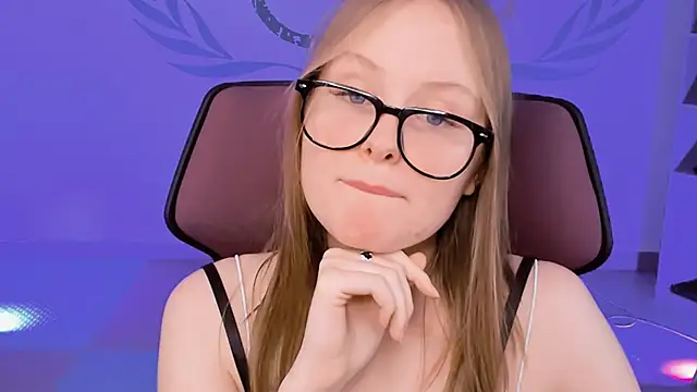 VivienLeeigh online show from 01-12-25, 03:14