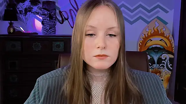 VivienLeeigh online show from 02-22-25, 12:19