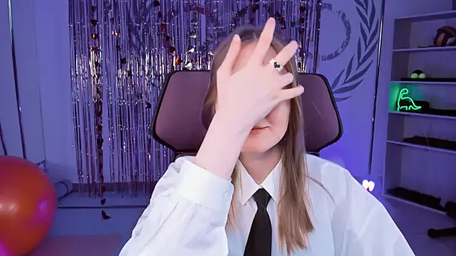 VivienLeeigh online show from 03-09-25, 03:16