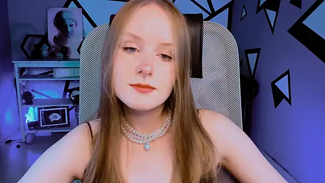 VivienLeeigh online show from 10-04-25, 09:40