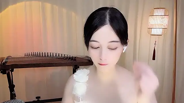Tian-xin-999 online show from 07-29-26, 02:48