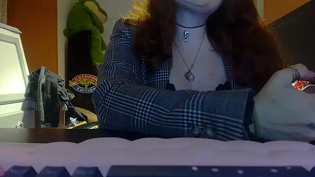 Snapshot of Psychosweety chatting on 03-12-26, 08:26 Psychosweety online show from 03-12-26, 08:26