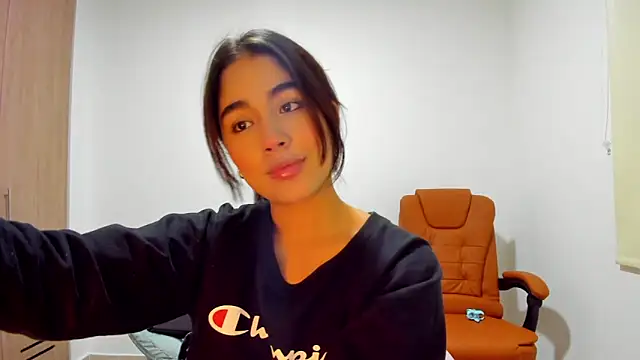 AriaMontgomery online show from 02-24-25, 05:00