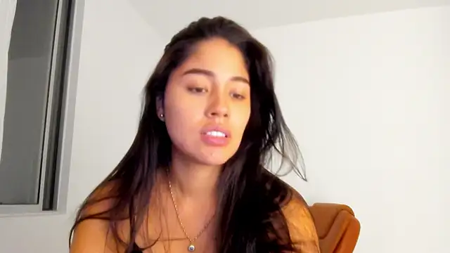 Snapshot of AriaMontgomery chatting on 07-07-26, 02:47 AriaMontgomery online show from 07-07-26, 02:47