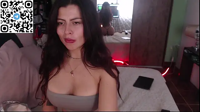 Snapshot of Angie_nova chatting on 09-15-25, 03:34 Angie nova online show from 09-15-25, 03:34